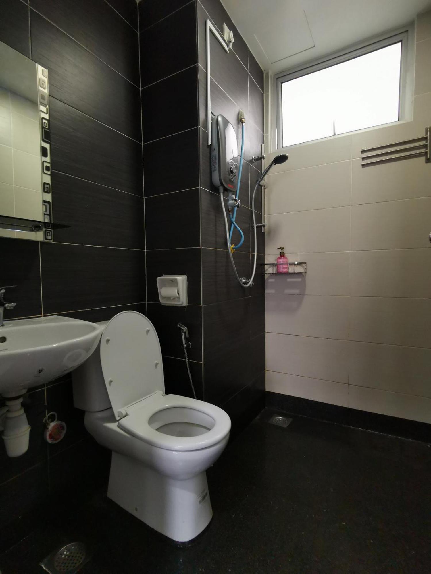 Apartment Mount Austin Wifi Netflix @hauz Cinta *