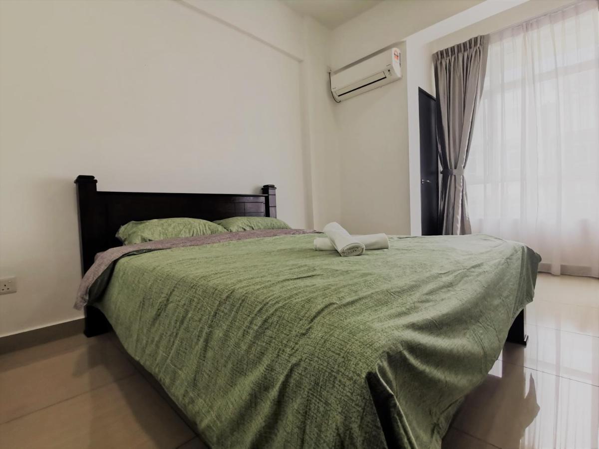 Mount Austin Wifi Netflix @hauz Cinta *